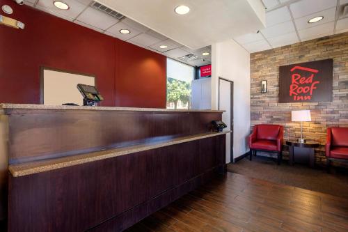 Red Roof Inn Atlanta Suwanee Mall Of Georgia Suwanee Ga